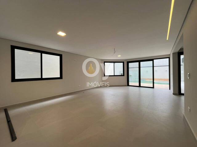 Casa para Venda em São José dos Campos - 5