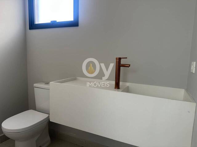 Sobrado para Venda em São José dos Campos - 5