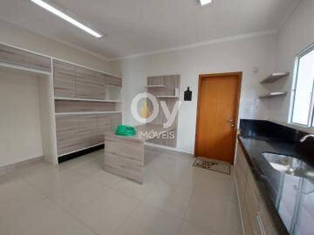 Sobrado para Locação em Jacareí - 5