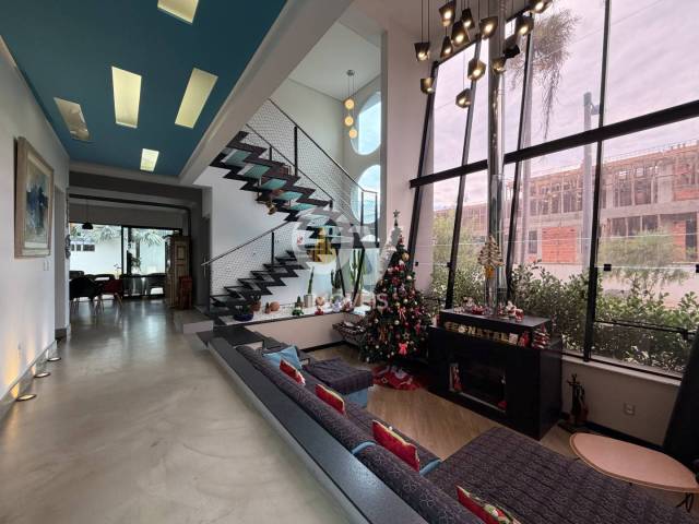 Casa para Venda em São José dos Campos - 4