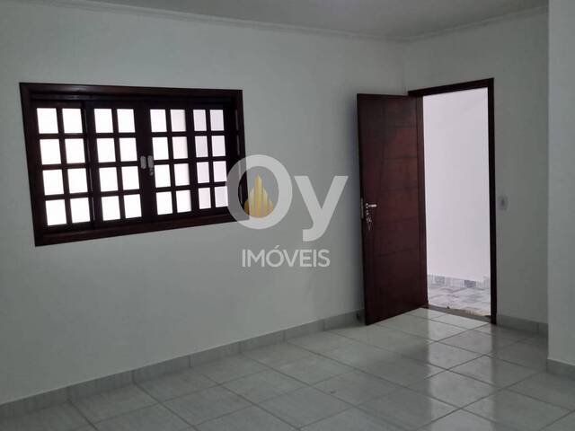 Casa para Venda em São José dos Campos - 4