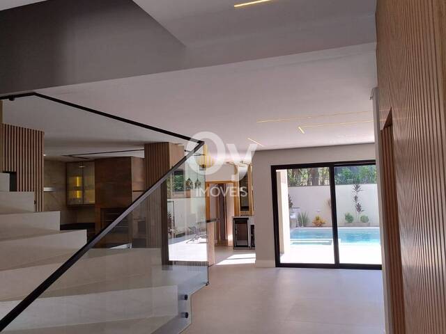 #710 - Casa para Venda em São José dos Campos - SP - 3