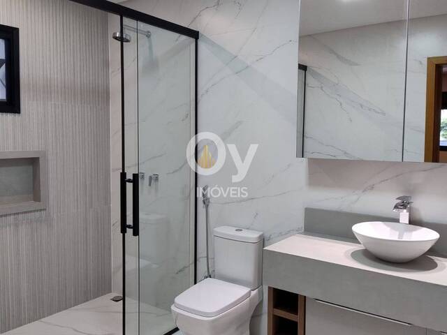 Casa para Venda em São José dos Campos - 5