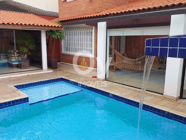 #724 - Sobrado para Venda em São José dos Campos - SP - 1