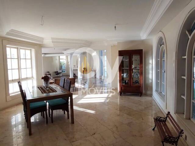 Sobrado para Venda em São José dos Campos - 4