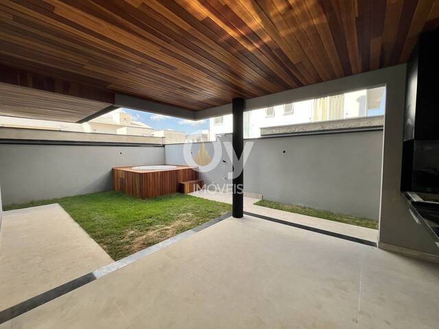 Casa para Venda em São José dos Campos - 4