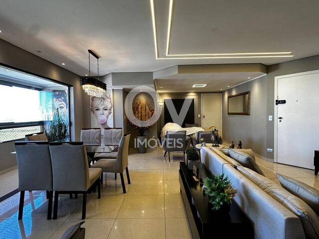 Apartamento para Venda em São José dos Campos - 3
