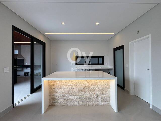 Casa para Venda em São José dos Campos - 5