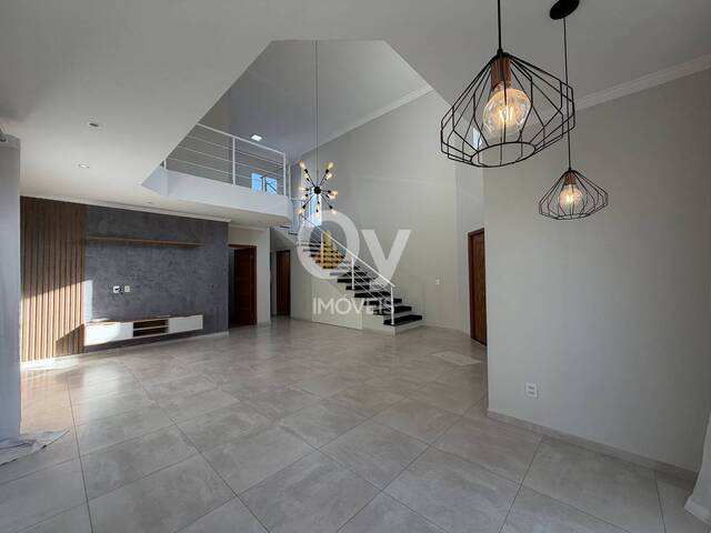 Casa para Venda em São José dos Campos - 4