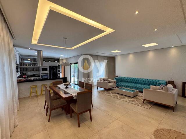 Casa para Venda em São José dos Campos - 2