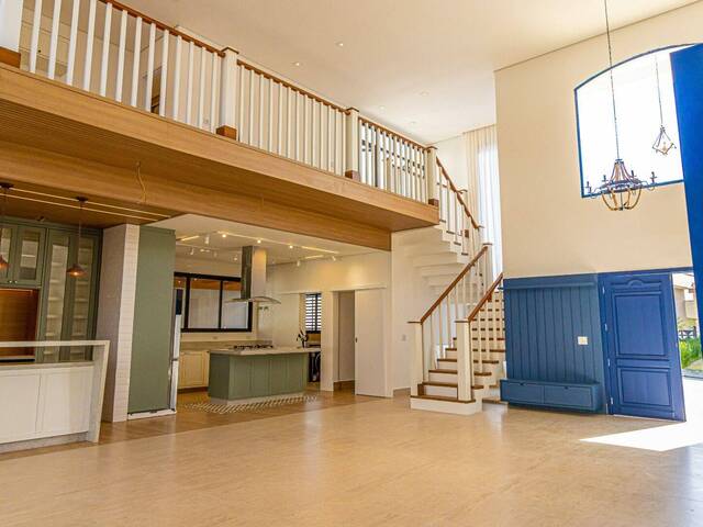 Sobrado para Venda em São José dos Campos - 2