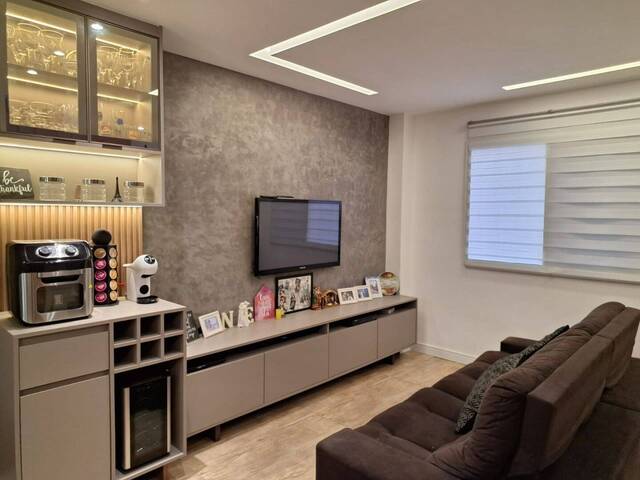 Sobrado para Venda em São José dos Campos - 3