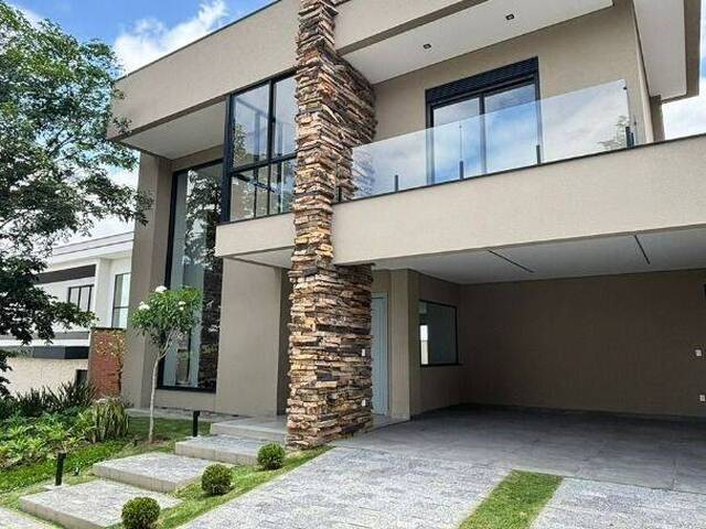 Sobrado para Venda em São José dos Campos - 2