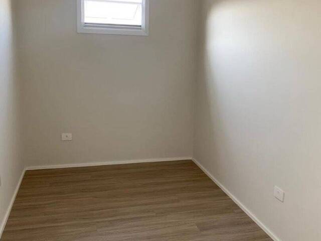 Sobrado para Venda em São José dos Campos - 4