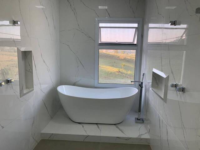 Sobrado para Venda em São José dos Campos - 5