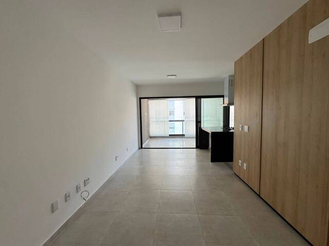 Apartamento para Venda em São José dos Campos - 2