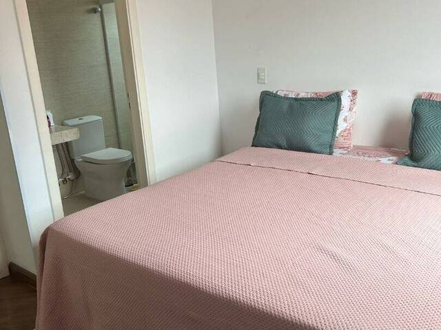Apartamento para Venda em São José dos Campos - 2
