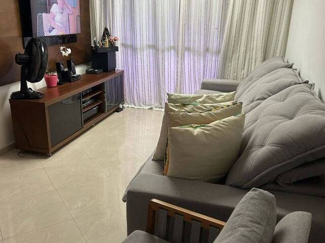 Apartamento para Venda em São José dos Campos - 3