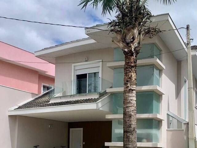 #SO0053 - Sobrado para Venda em Jacareí - SP - 1