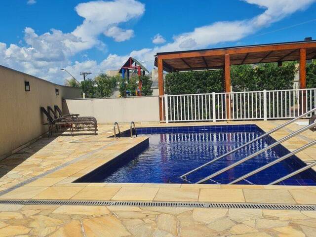 Apartamento para Venda em São José dos Campos - 2