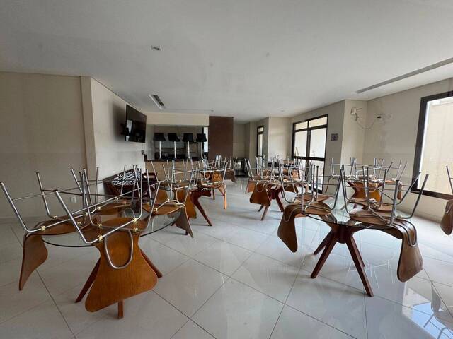 Apartamento para Venda em São José dos Campos - 3