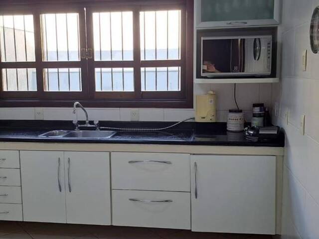 Sobrado para Venda em São José dos Campos - 5