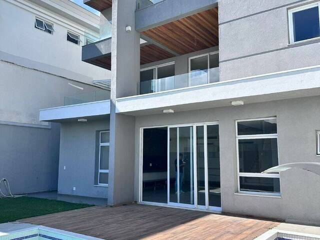 Casa para Venda em São José dos Campos - 4