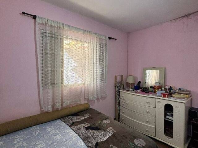Casa para Venda em São José dos Campos - 5