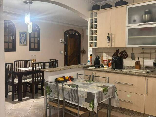 Casa para Venda em São José dos Campos - 5