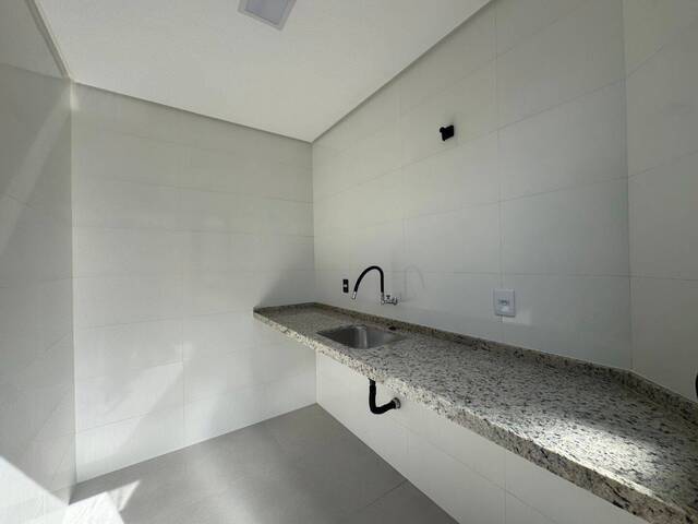 Sobrado para Venda em São José dos Campos - 5