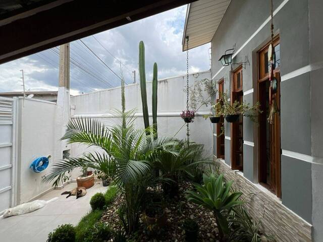 Casa para Venda em Jacareí - 4