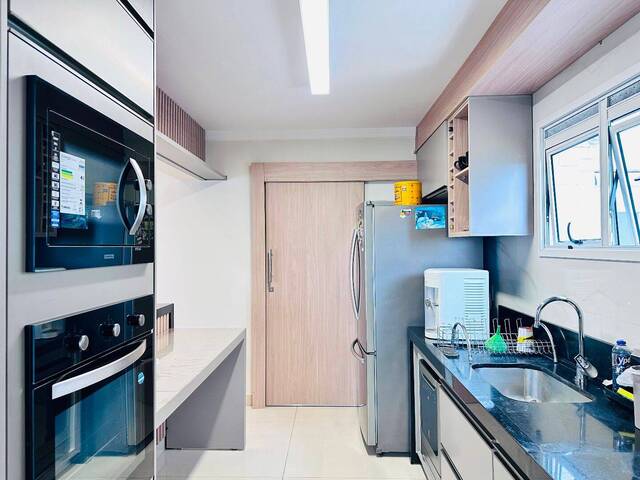 Apartamento para Venda em São José dos Campos - 3