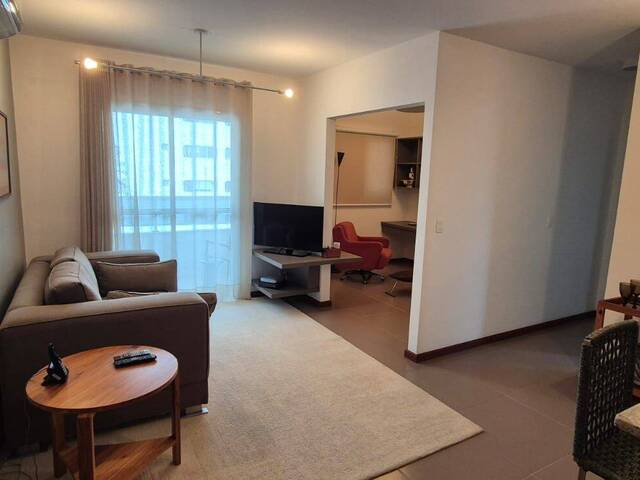 Apartamento para Venda em São José dos Campos - 2