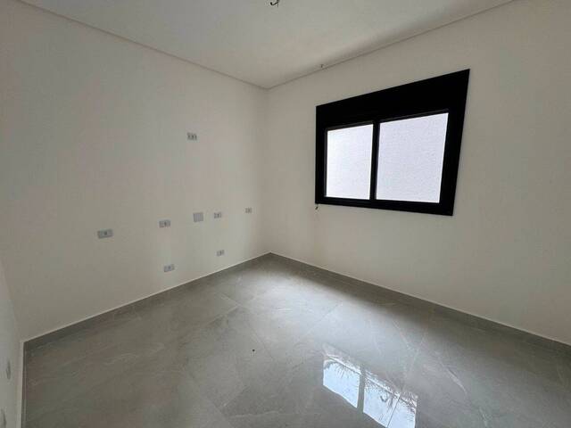 Sobrado para Venda em São José dos Campos - 3