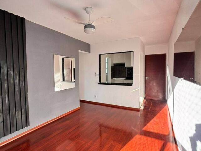 Apartamento para Venda em São José dos Campos - 2