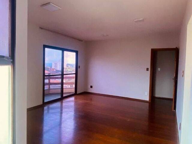 Apartamento para Venda em São José dos Campos - 3