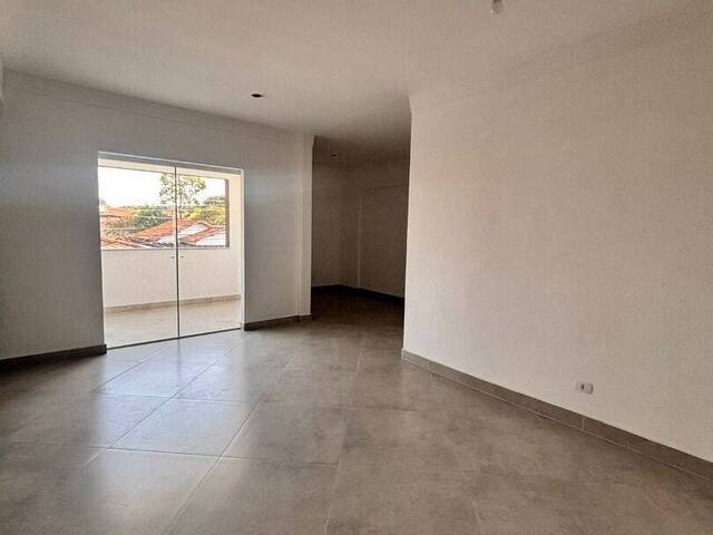 Apartamento para Venda em São José dos Campos - 3