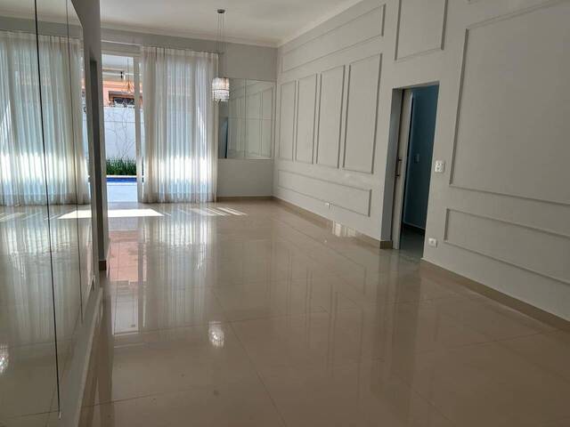 #CA0055 - Casa para Venda em São José dos Campos - SP - 2