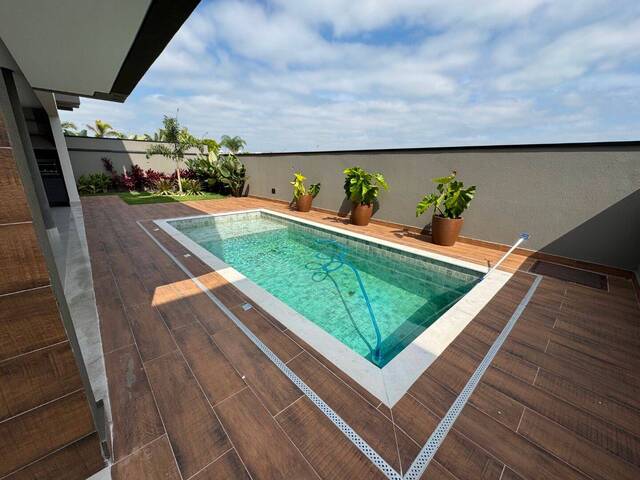 Sobrado para Venda em São José dos Campos - 3