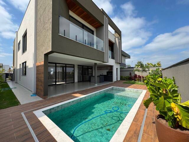 Sobrado para Venda em São José dos Campos - 4