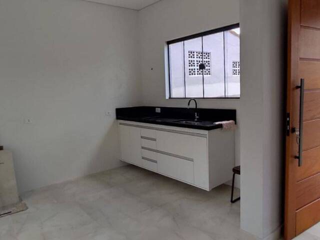 Casa para Venda em São José dos Campos - 5
