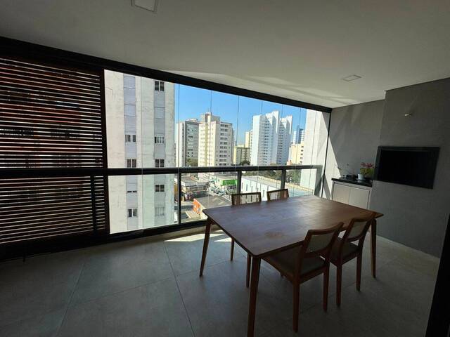 Apartamento para Venda em São José dos Campos - 2