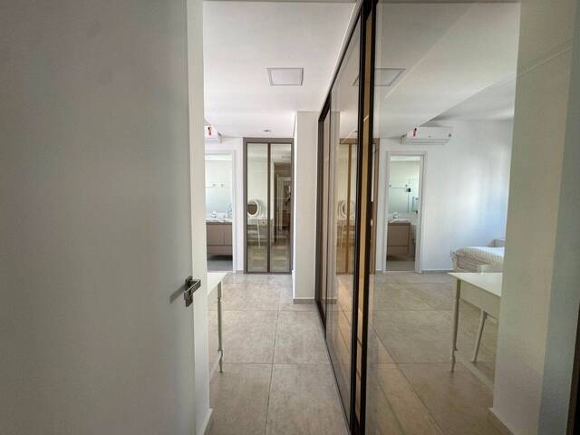 Apartamento para Venda em São José dos Campos - 3