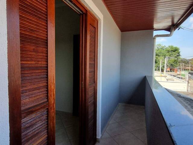 Sobrado para Venda em São José dos Campos - 4