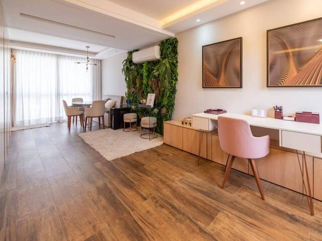 Sobrado para Venda em São José dos Campos - 4