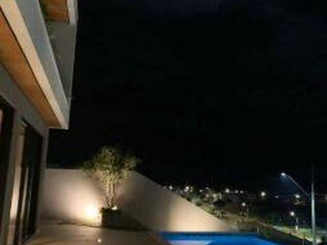 Sobrado para Venda em São José dos Campos - 4