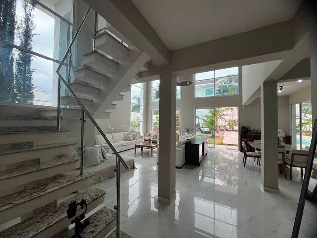 #CA0071 - Casa para Venda em Jacareí - SP - 2