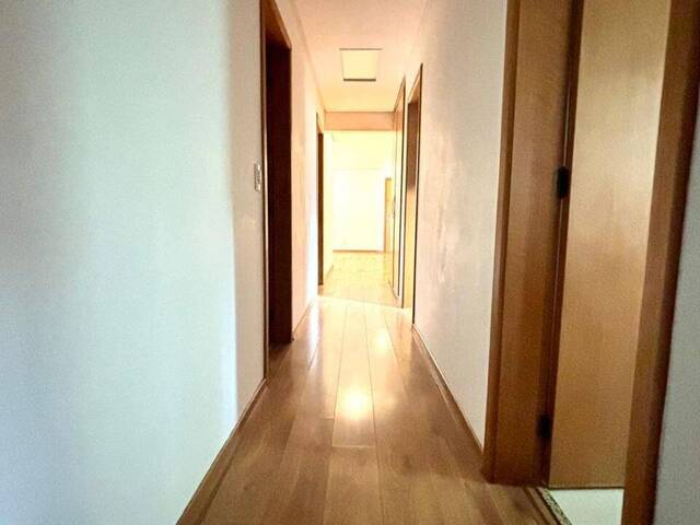 Apartamento para Venda em São José dos Campos - 3