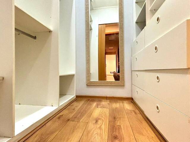 Apartamento para Venda em São José dos Campos - 4