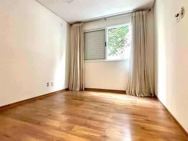 Apartamento para Venda em São José dos Campos - 5